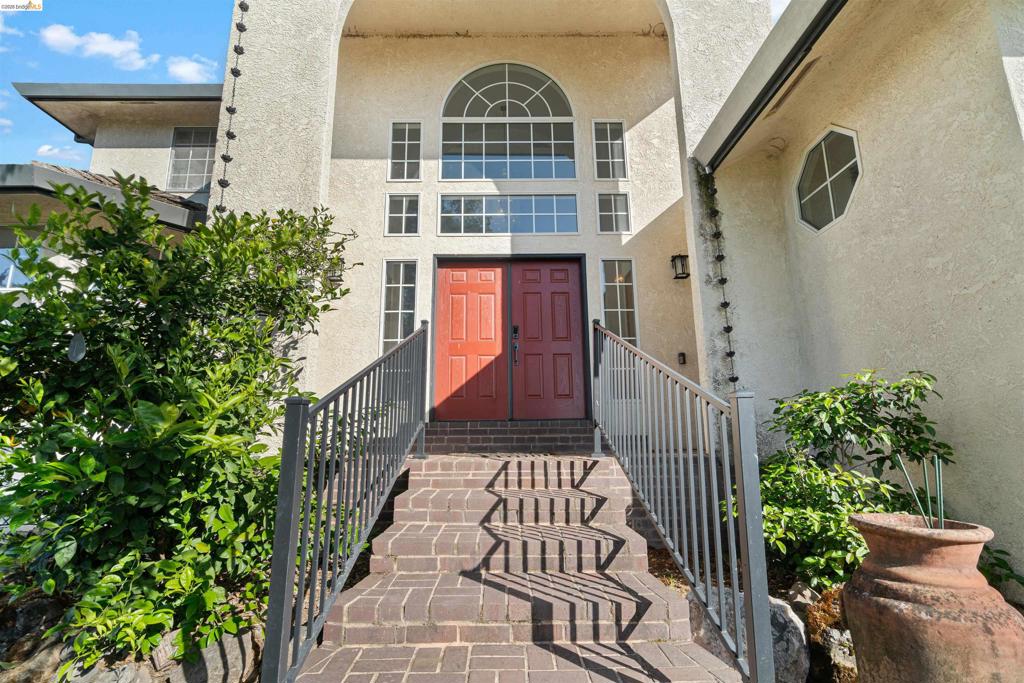3589 Pardee Property Photo 7