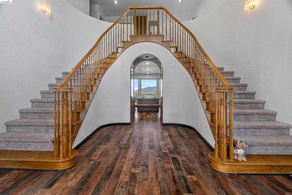 3589 Pardee Property Photo 8