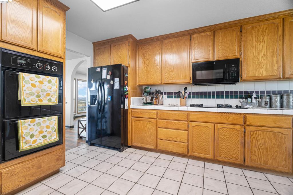 3589 Pardee Property Photo 13