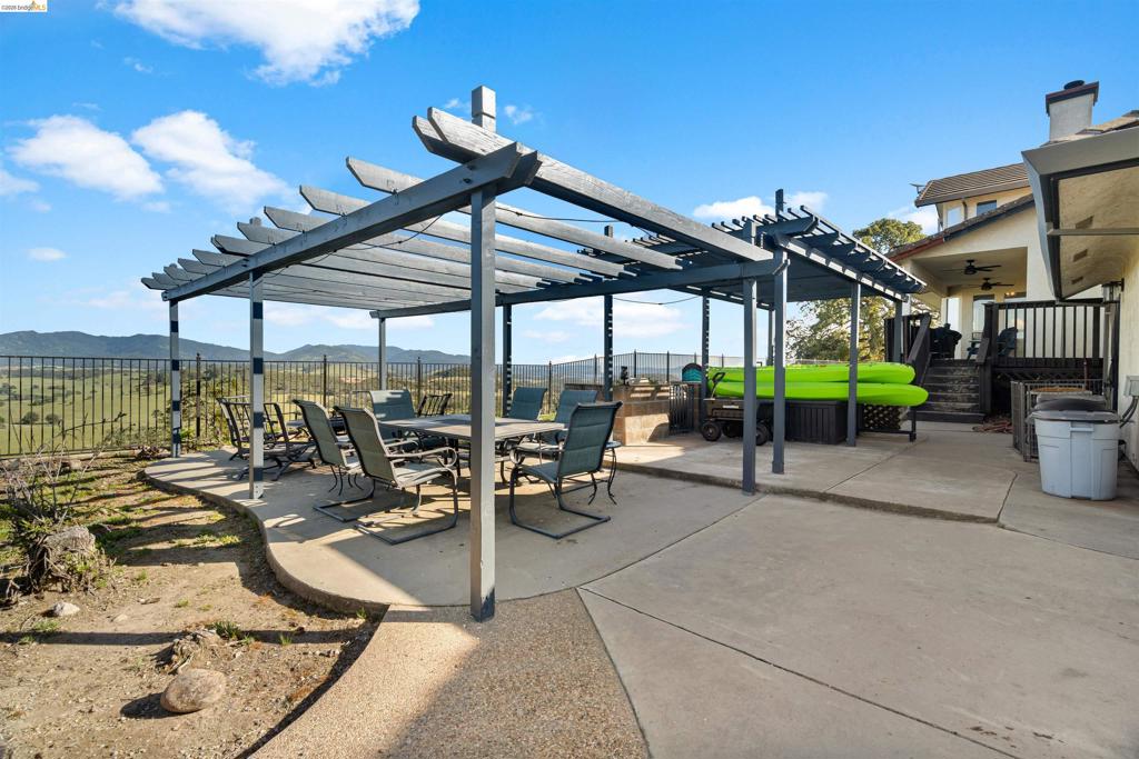 3589 Pardee Property Photo 52