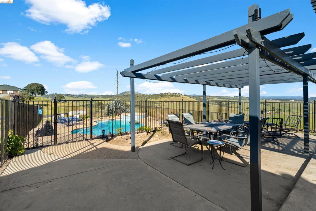 3589 Pardee Property Photo 53