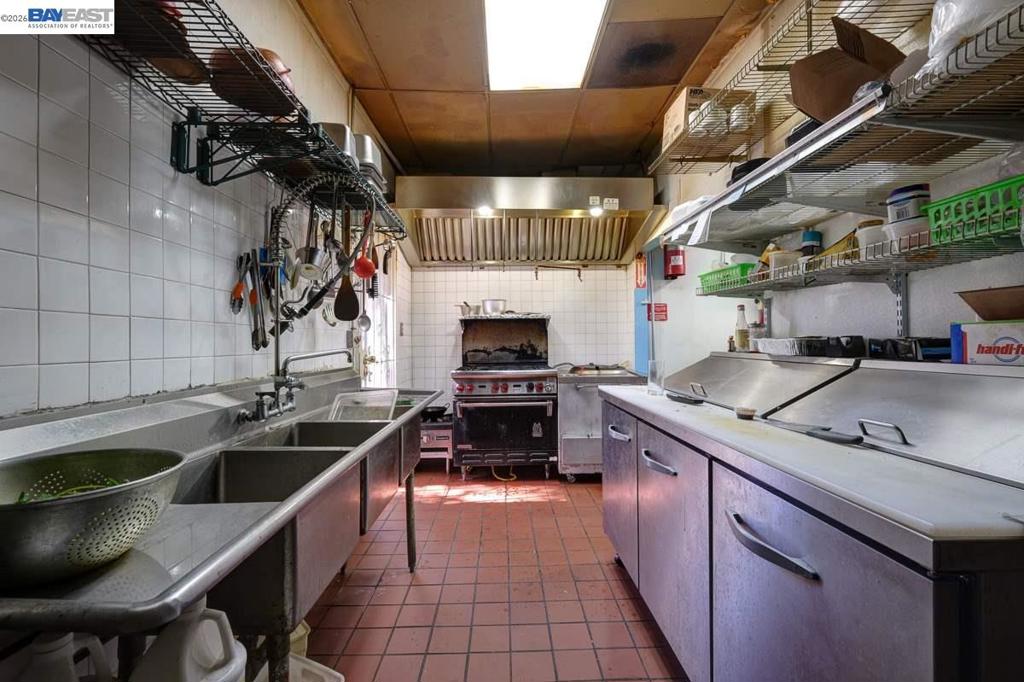 41133376 Property Photo 19