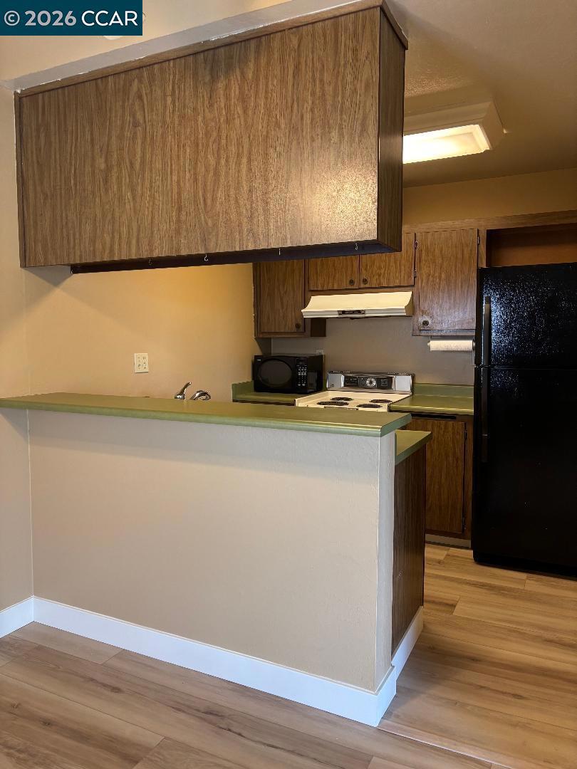 5460 Concord Blvd B7 Property Photo 10
