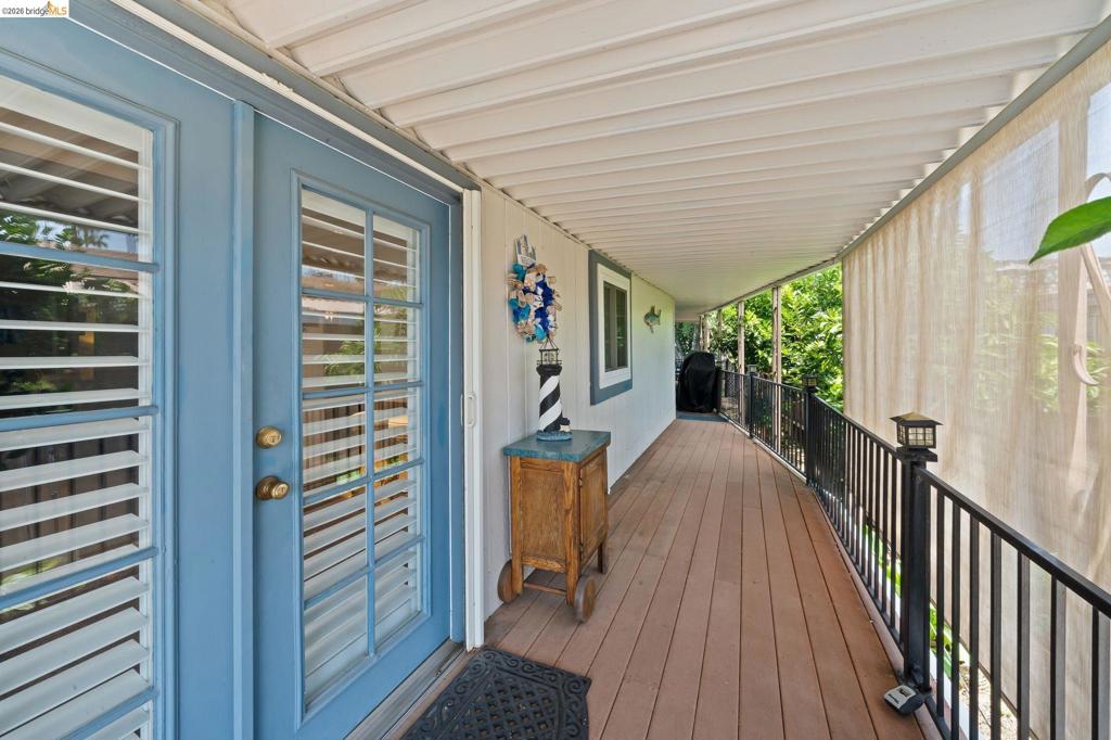191 Oxbow Marina Dr Property Photo 4