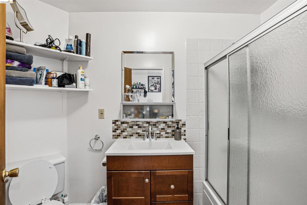 3431 Wilson Ave Property Photo 18