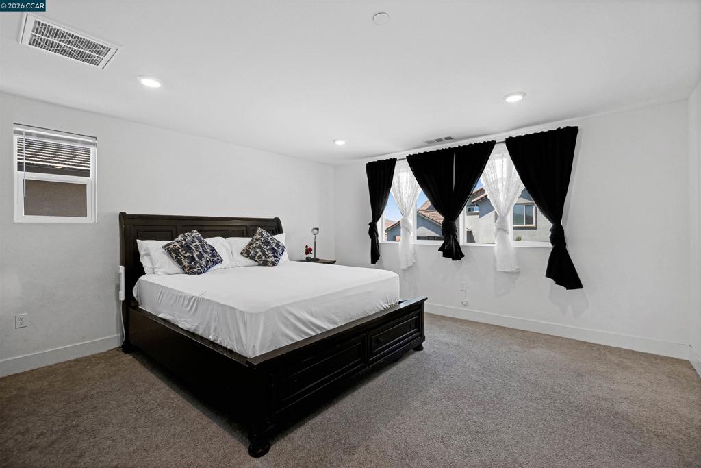 3056 Balance Cir Property Photo 35