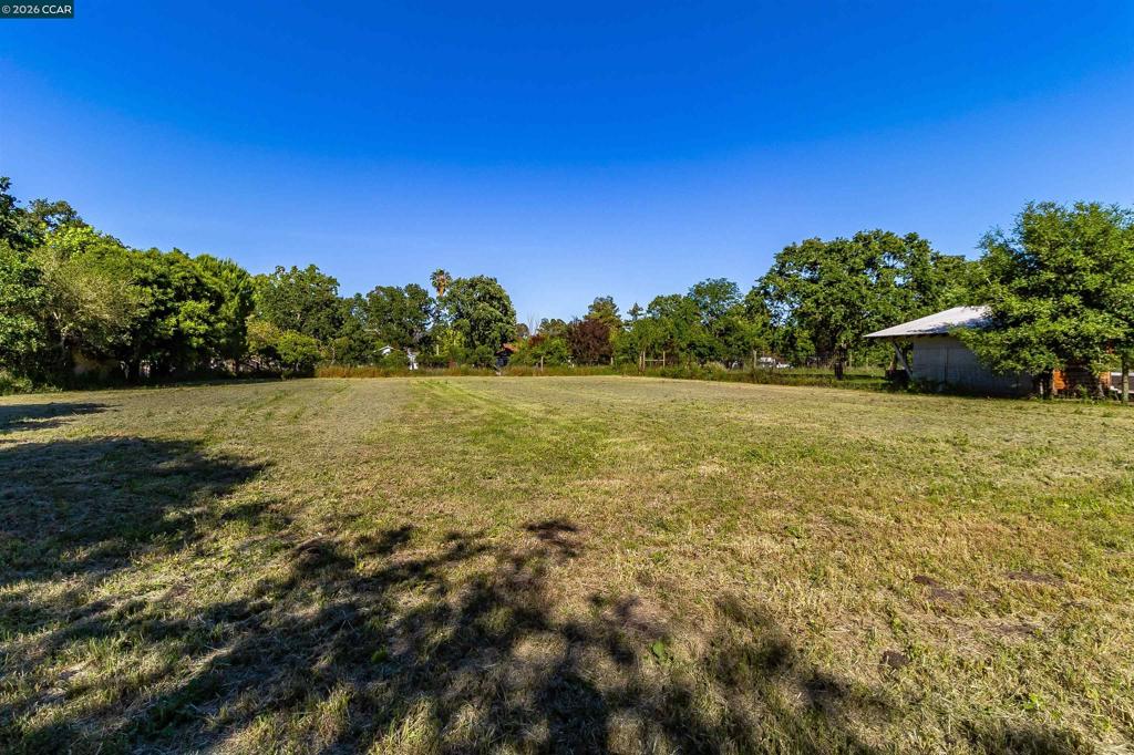 19317 Olive Ave Property Photo 1