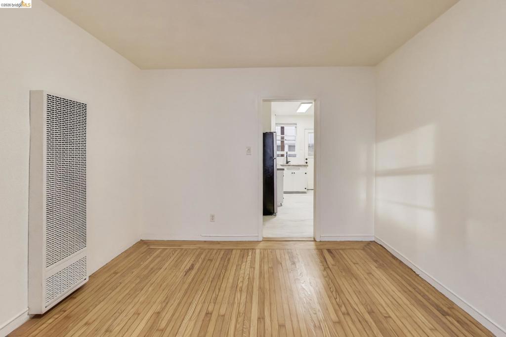 33 E Home Place Property Photo 5