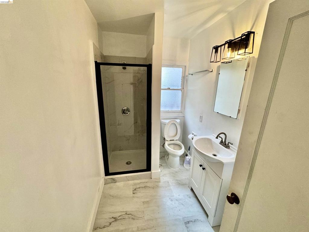 33 E Home Place Property Photo 10