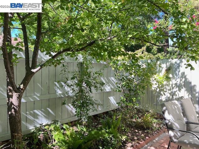 2300 Sycamore Ln 5 Property Photo 18