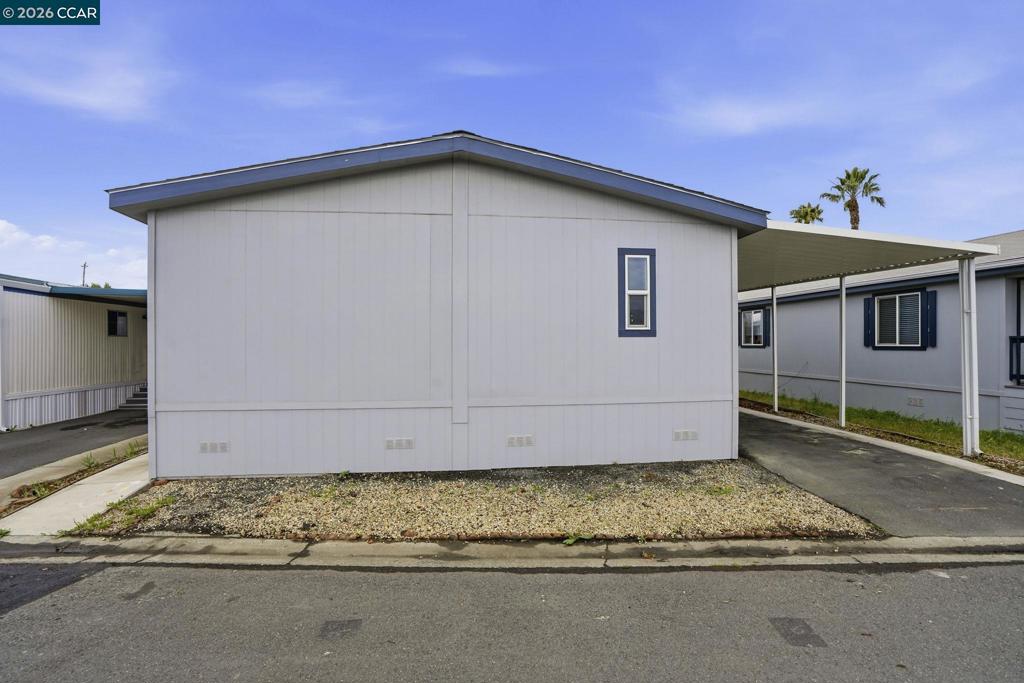 211 Aria Dr. Property Photo 25