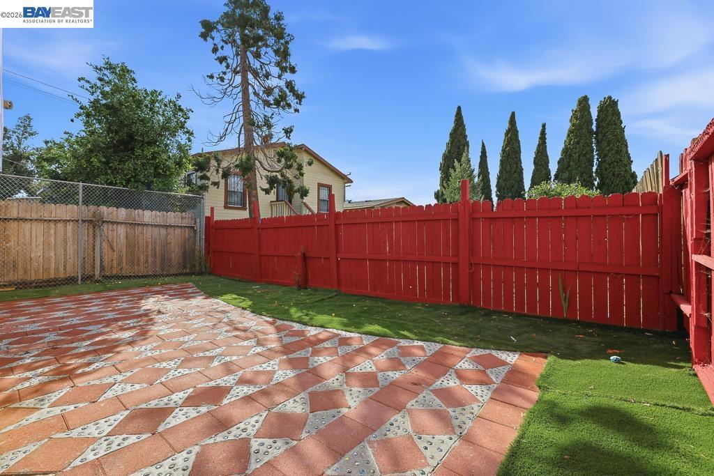 7419 7421 Hillside St Property Photo 41