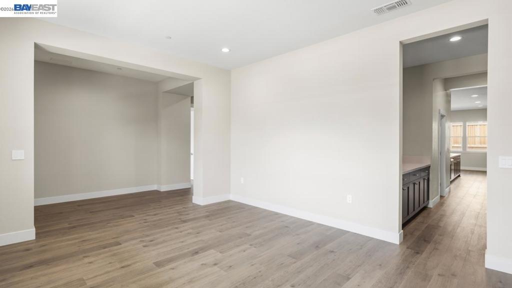 1589 Strathaven Place Property Photo 19