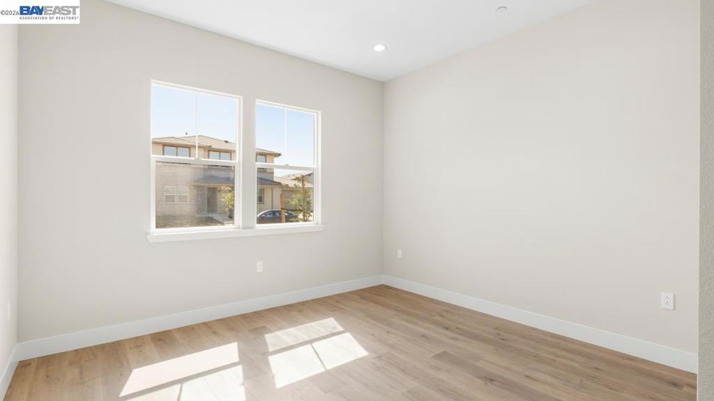 1589 Strathaven Place Property Photo 21