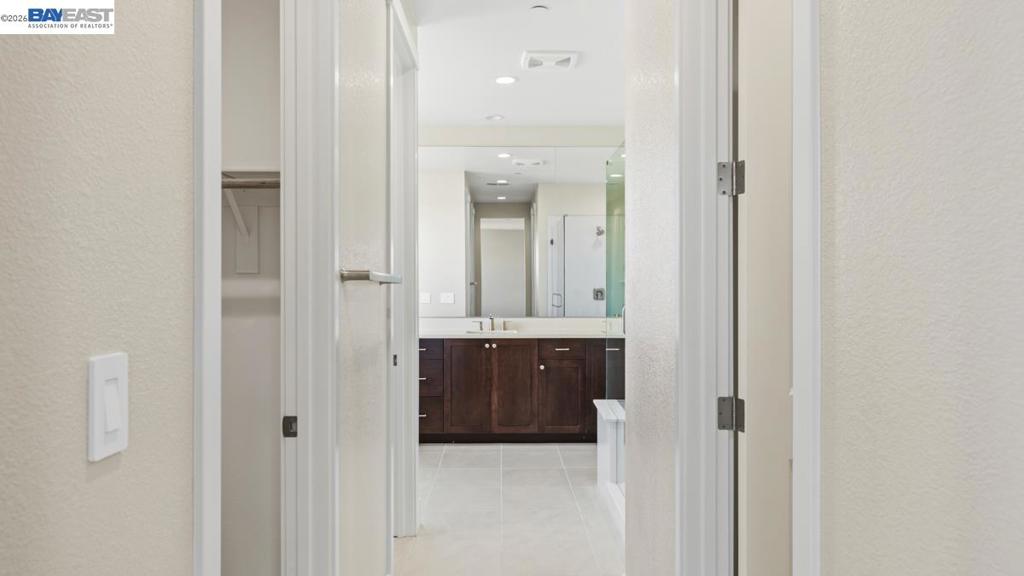 1589 Strathaven Place Property Photo 31