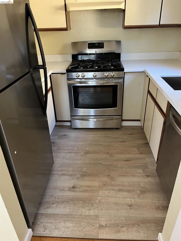 2018 9th St B Property Photo 4