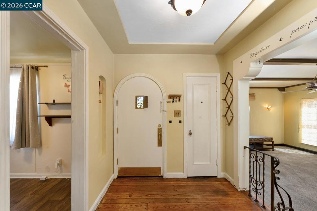 477 W 10th St Property Photo 5