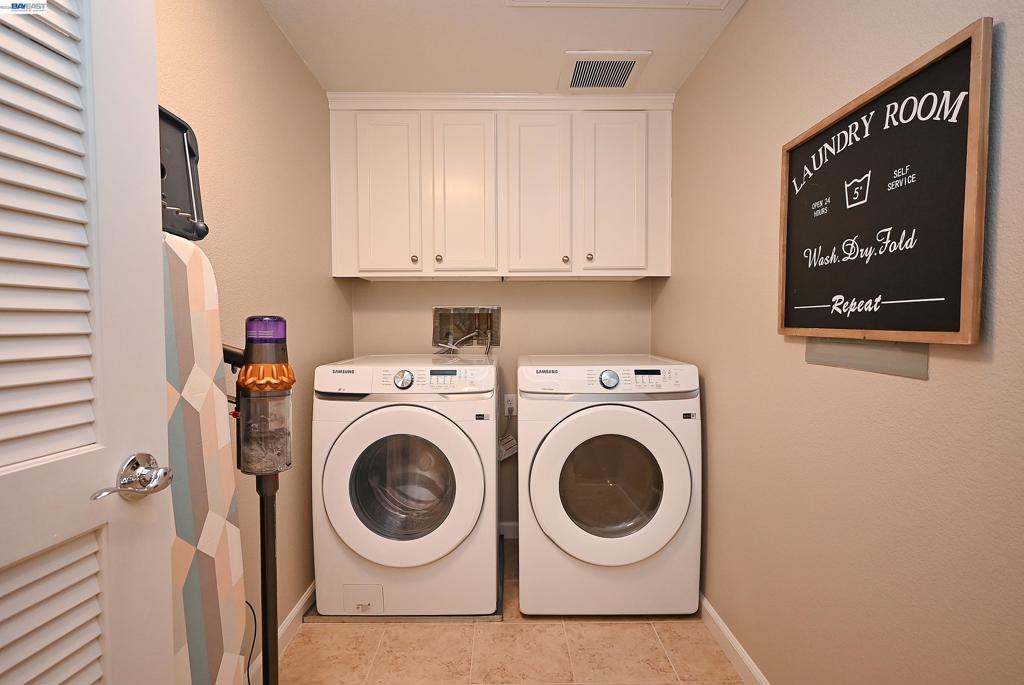 4739 Perugia St Property Photo 23