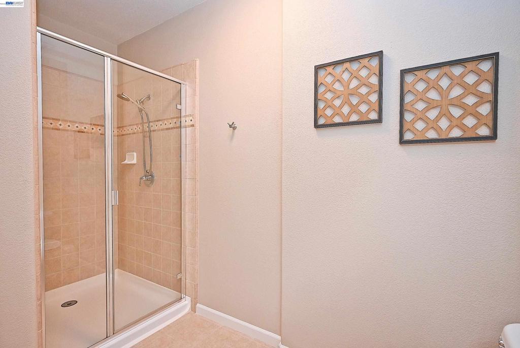 4739 Perugia St Property Photo 25