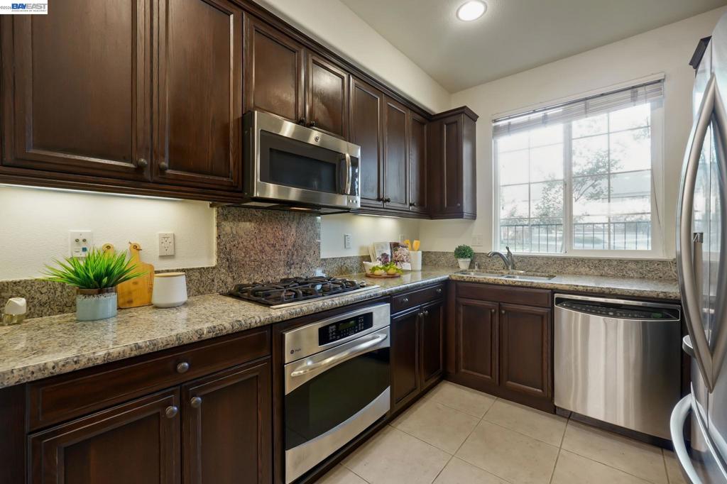 2930 Kobio Dr Property Photo 18
