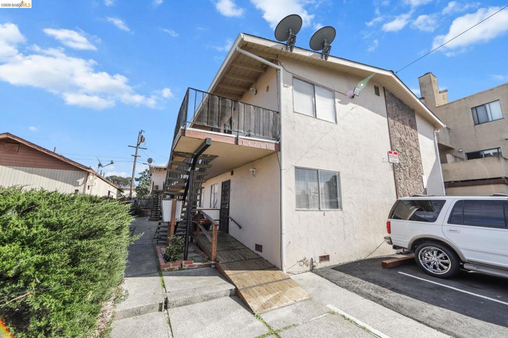 14761 San Pablo Ave Property Photo 12