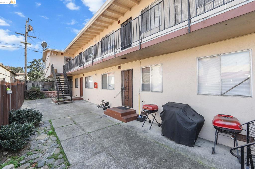 14761 San Pablo Ave Property Photo 13