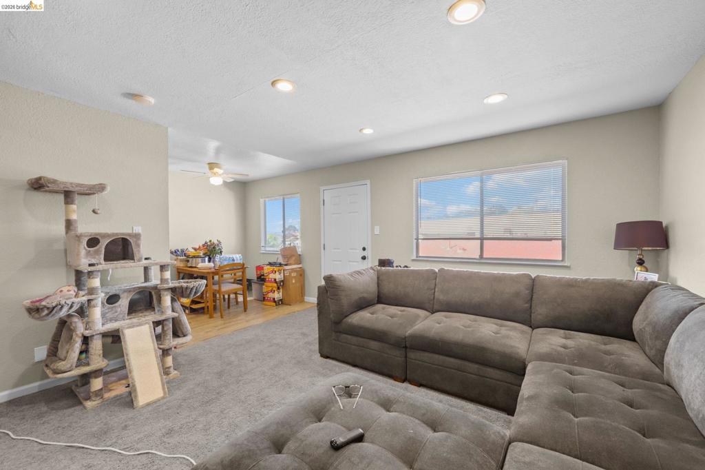 14761 San Pablo Ave Property Photo 21