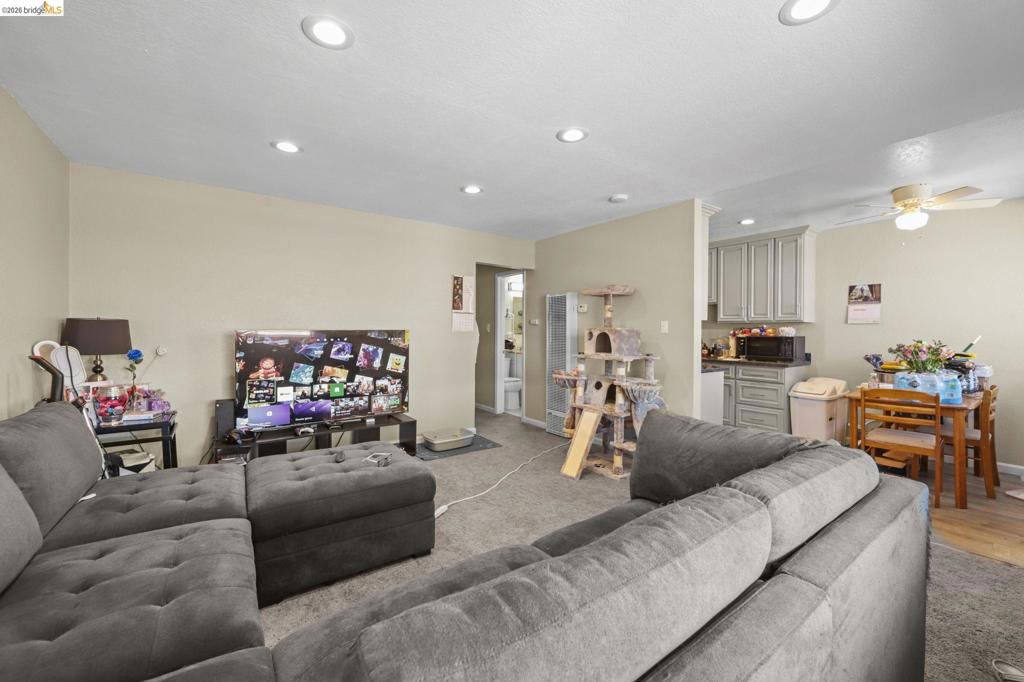 14761 San Pablo Ave Property Photo 22