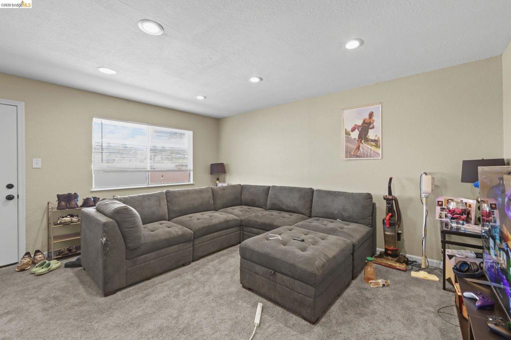 14761 San Pablo Ave Property Photo 23