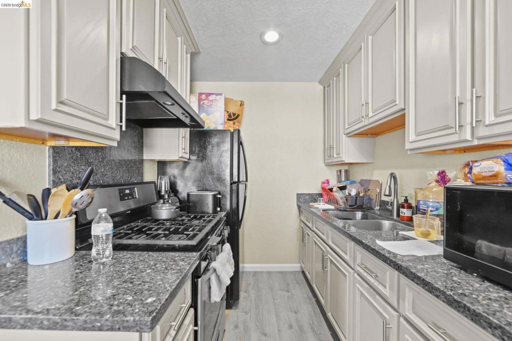 14761 San Pablo Ave Property Photo 28