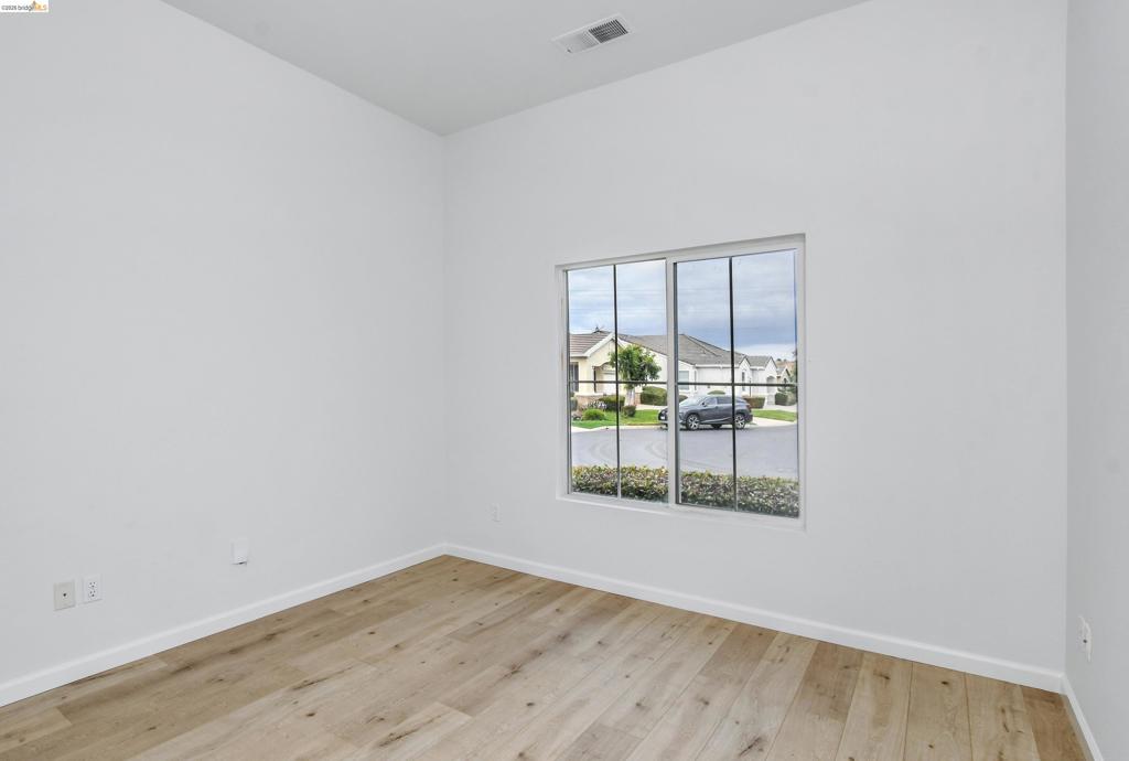 276 Black Amber Way Property Photo 18