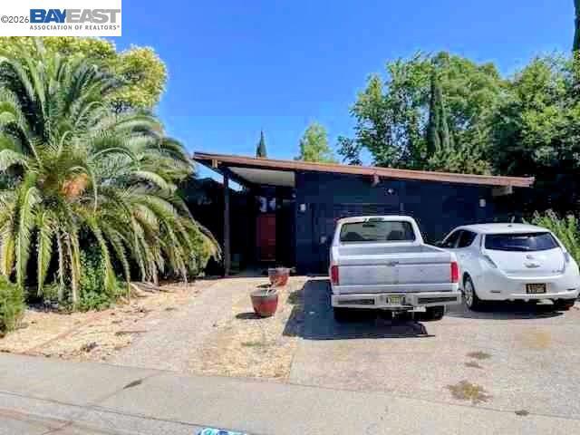 9466 Ranch Park Way Property Photo 1