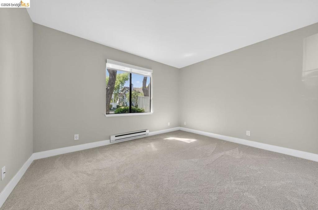 91 Schooner Ct Property Photo 15