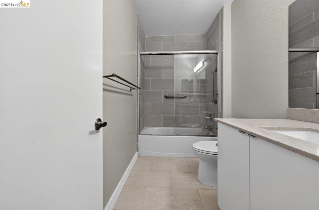 91 Schooner Ct Property Photo 18