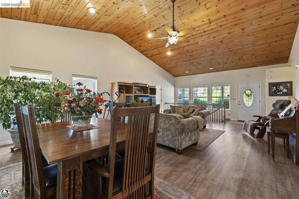 20883 Lynn Lane Property Photo 8