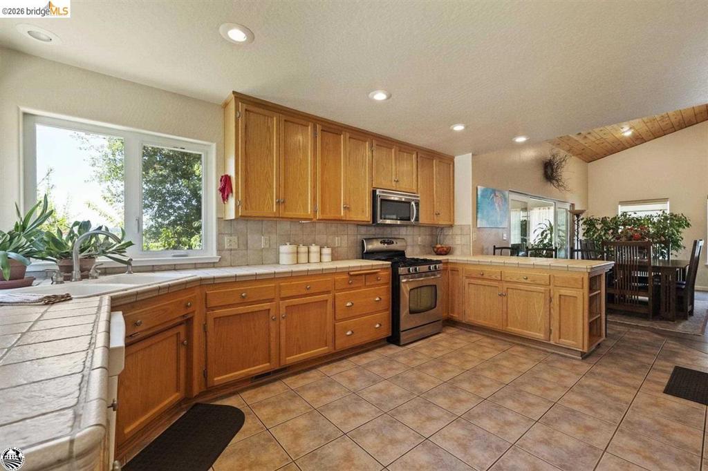 20883 Lynn Lane Property Photo 12