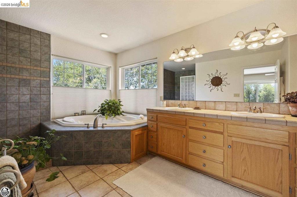 20883 Lynn Lane Property Photo 18