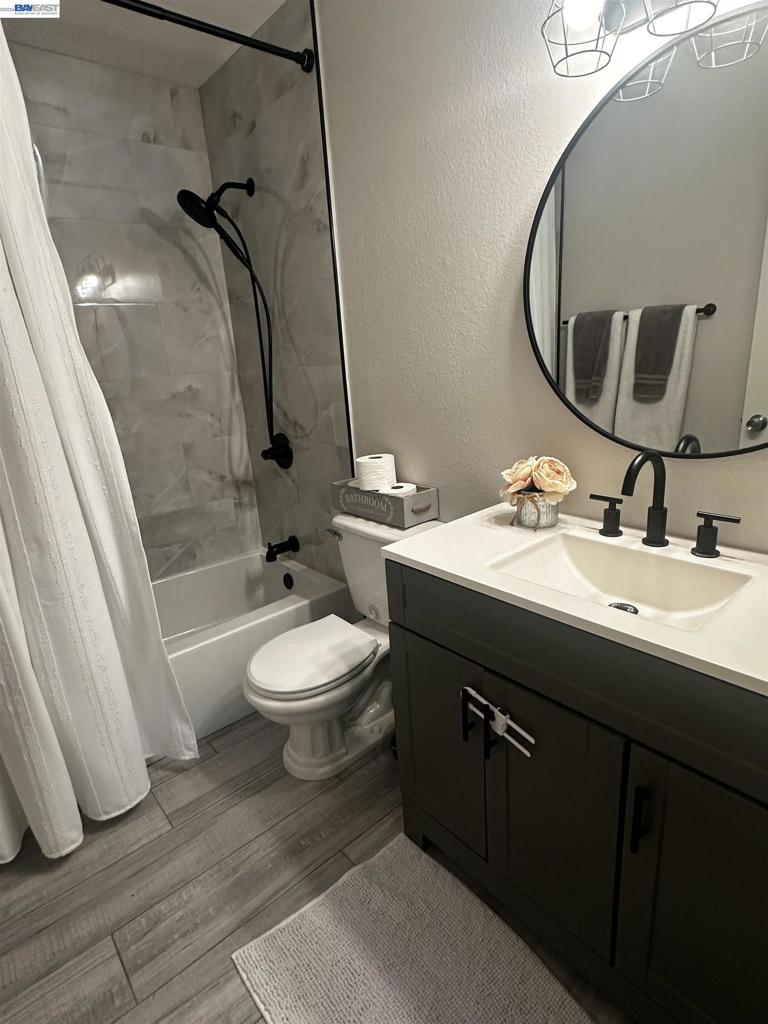 74 Carriage Way 74 Property Photo 10
