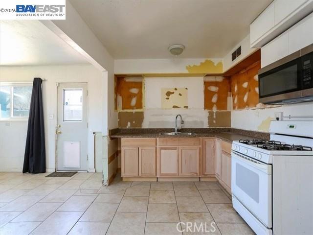 4856 Sisquoc St Property Photo 24