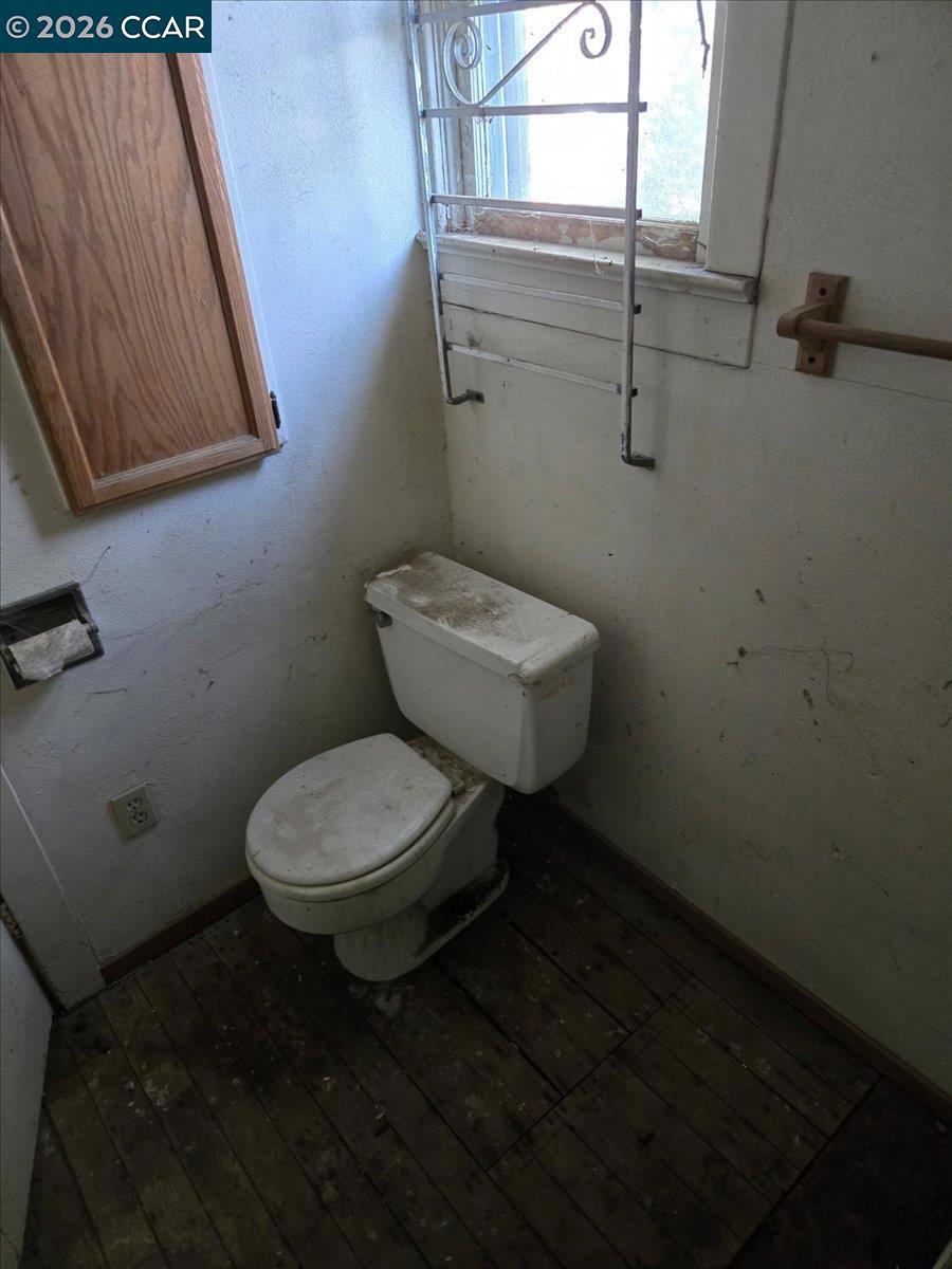 151 S 3rd Ave Property Photo 21