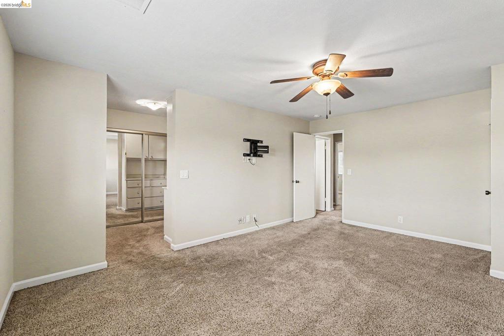 1627 Geyser Cir Property Photo 15