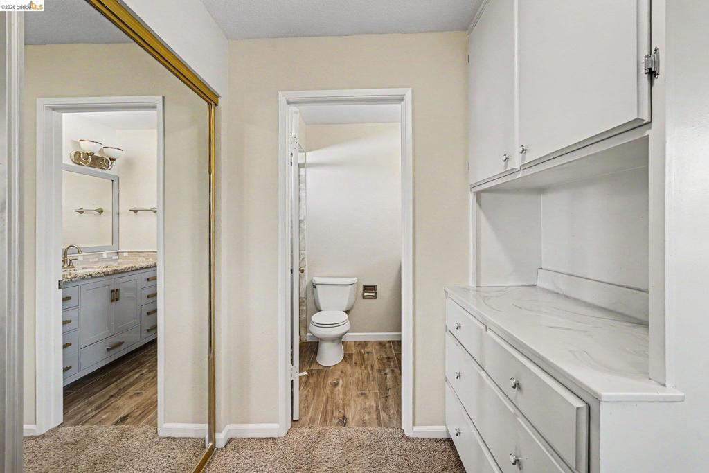 1627 Geyser Cir Property Photo 17
