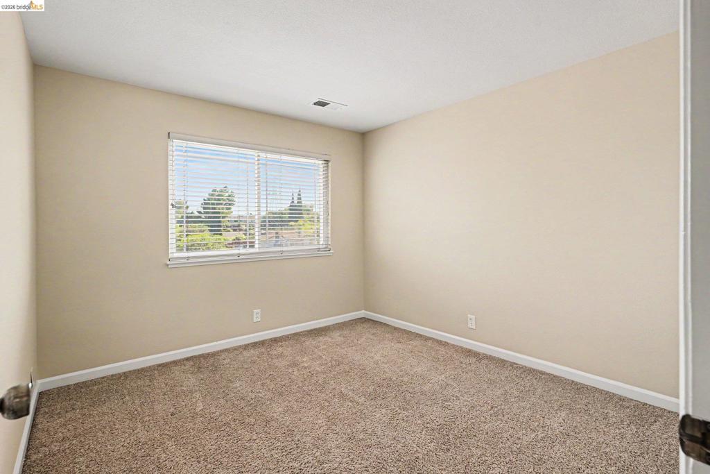 1627 Geyser Cir Property Photo 20