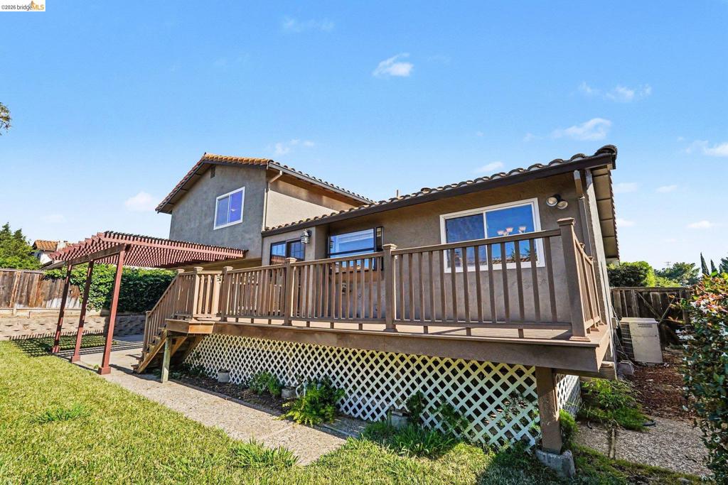 1627 Geyser Cir Property Photo 29