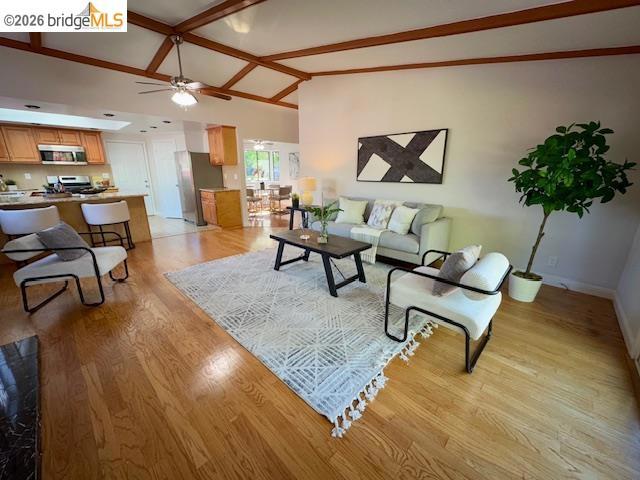 901 Helix Dr Property Photo 35