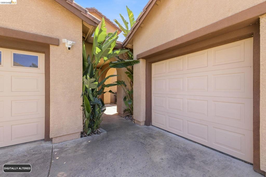 3338 La Cadena Way Property Photo 8
