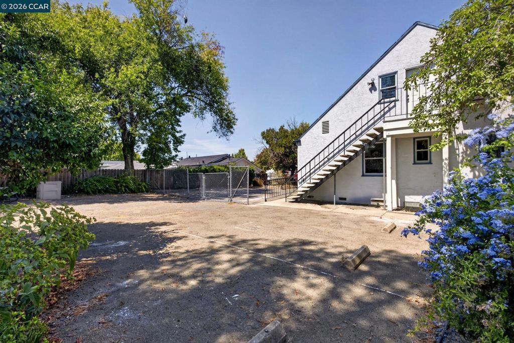 2924 Clayton Rd Property Photo 8