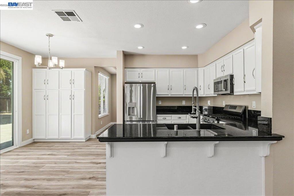 2449 Almanor Drive Property Photo 21
