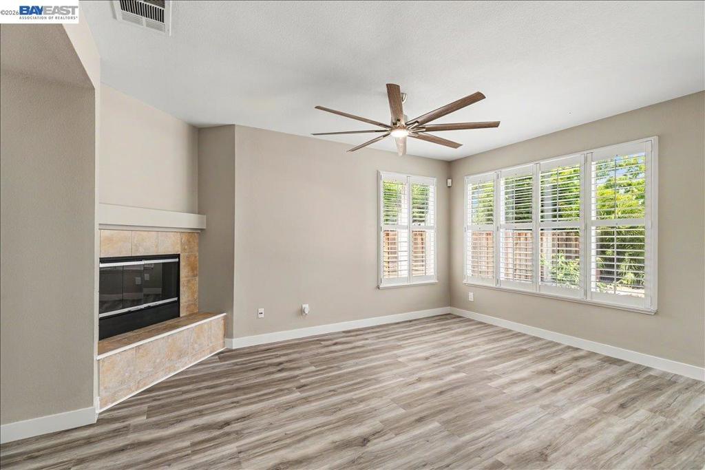 2449 Almanor Drive Property Photo 28