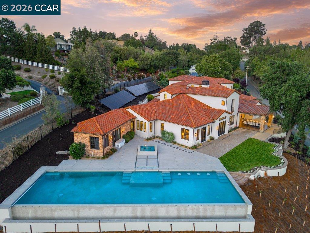 640 El Pintado Rd Property Photo 11